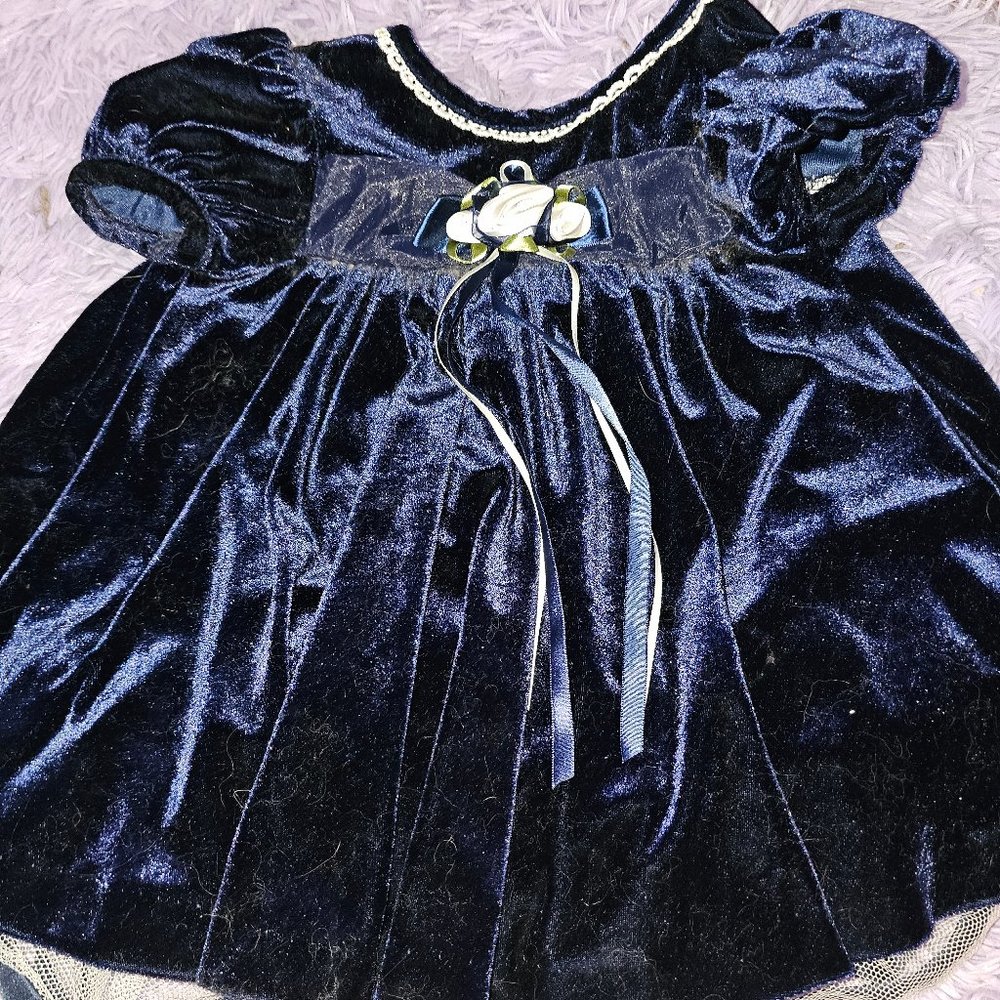 Navy velvet party dress with tulle